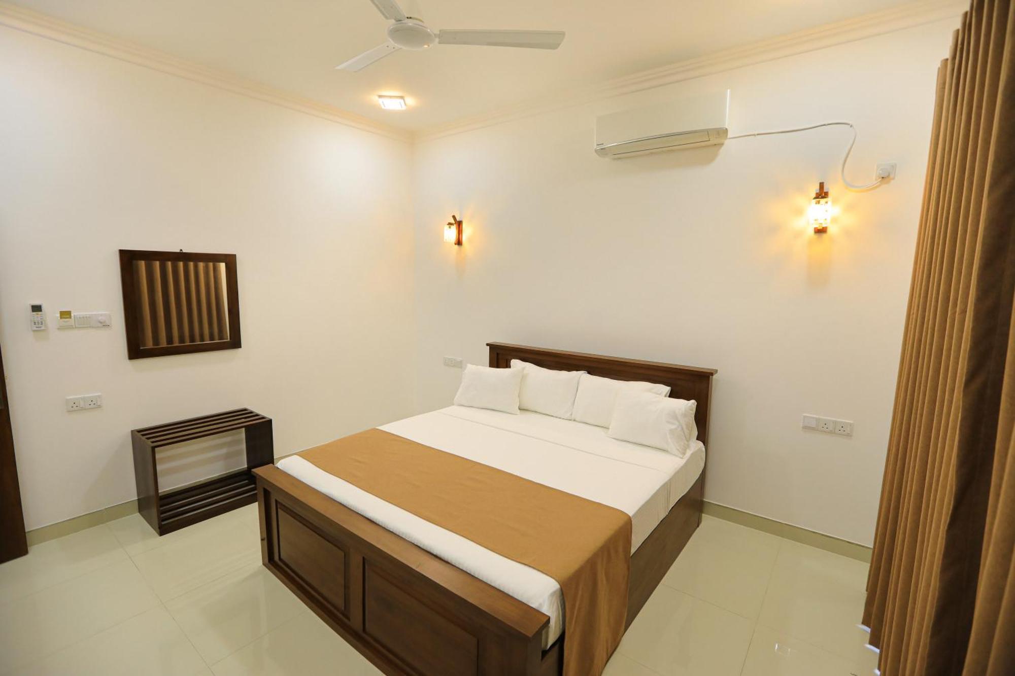 D Marit Motel Negombo Eksteriør billede